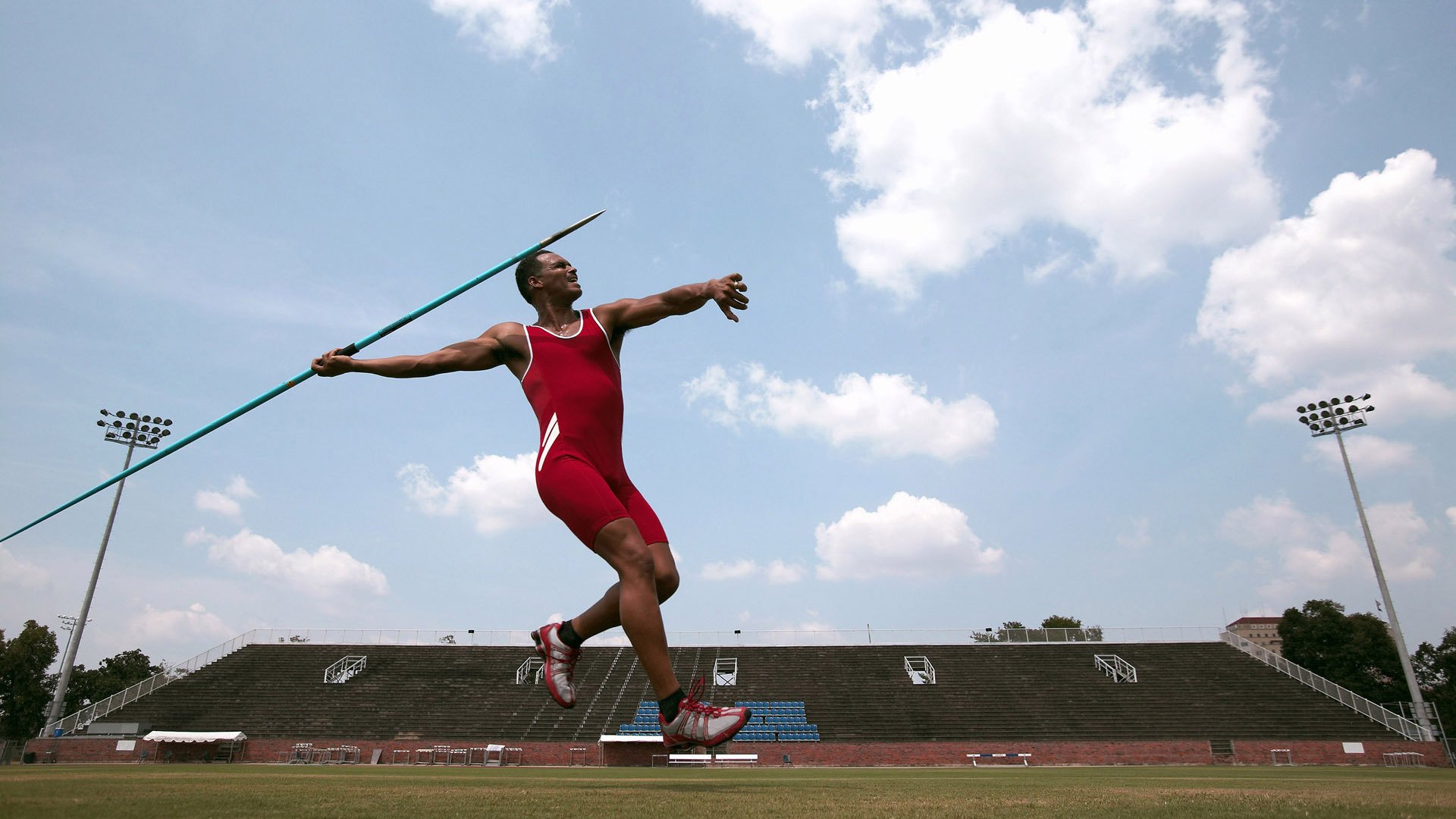中国反曲弓女队在射箭世界杯上海站获得团体冠军，中国反曲弓男子队员